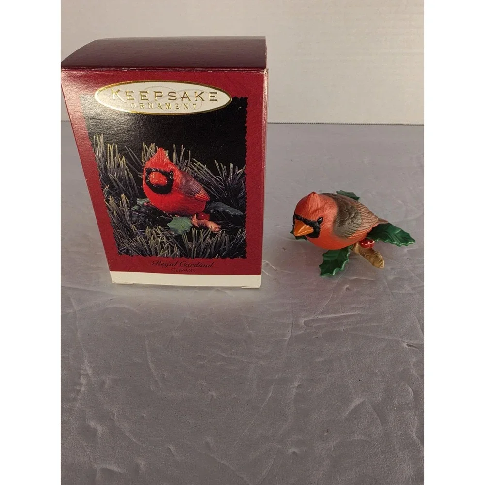 Hallmark Keepsake 1996 Regal Cardinal Clip-On Ornament QX6204 w/ Original Box